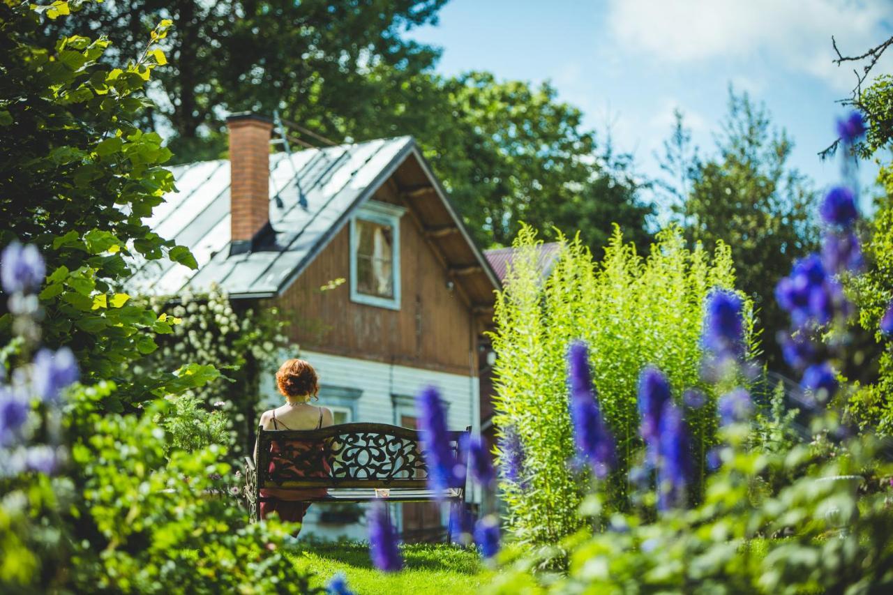 Disponentparken Café och Bed&Breakfast Grängesberg Buitenkant foto
